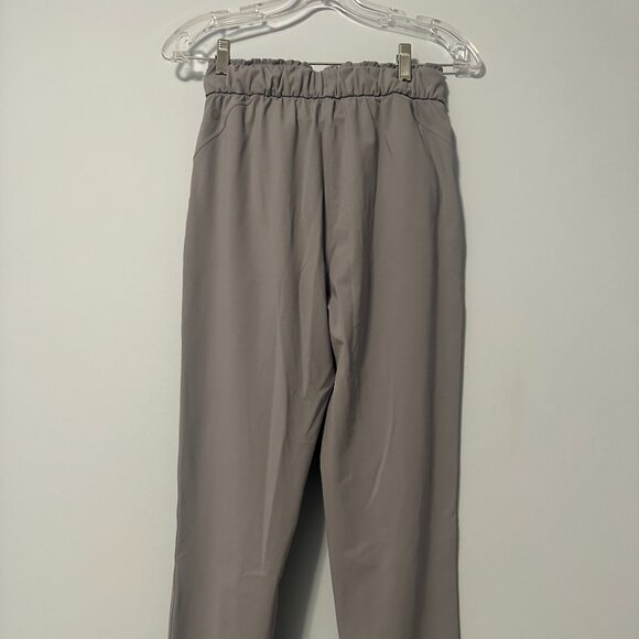 Lululemon Stretch High-Rise Joggers - Picture 3 of 5